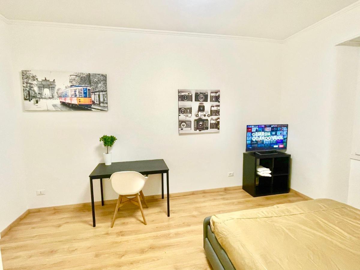 Camera Con Bagno Privato - Zona Bocconi Μιλάνο Εξωτερικό φωτογραφία